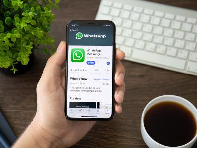 Sempre più diffuso l'uso di WhatsApp per motivi di lavoro